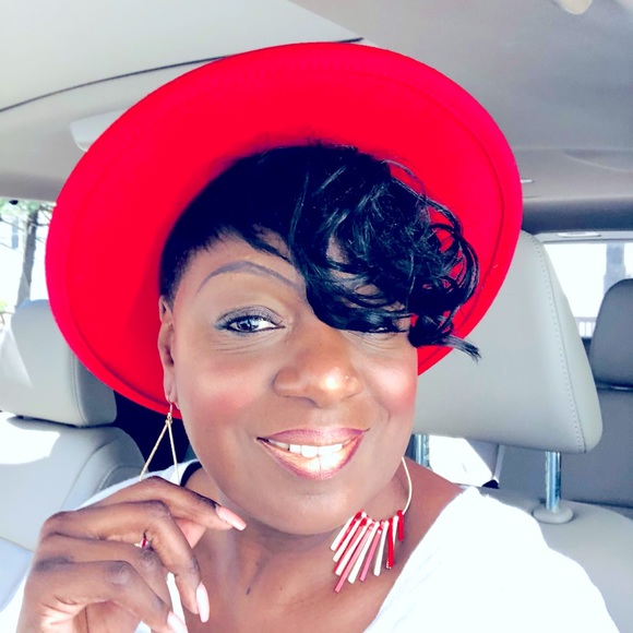 Meet your Posher, Valencia - Picture 1 of 1